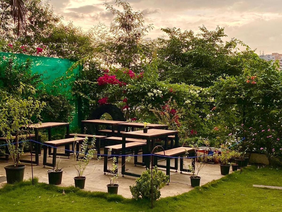Urban Nomads Pune Riverside Colive Cowork Hostel ภายนอก รูปภาพ