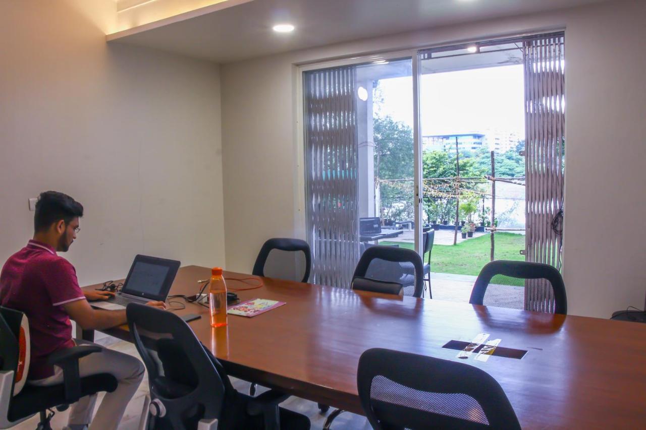 Urban Nomads Pune Riverside Colive Cowork Hostel ภายนอก รูปภาพ