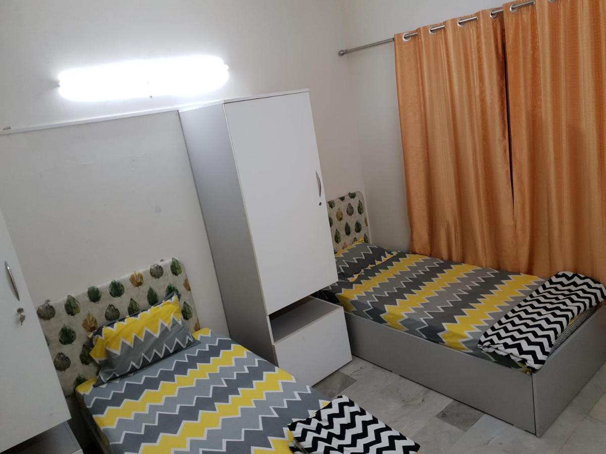 Urban Nomads Pune Riverside Colive Cowork Hostel ภายนอก รูปภาพ